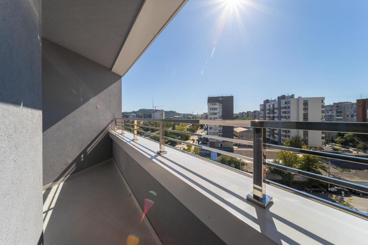 77 Views Apartments By Inshi Λβιβ Εξωτερικό φωτογραφία