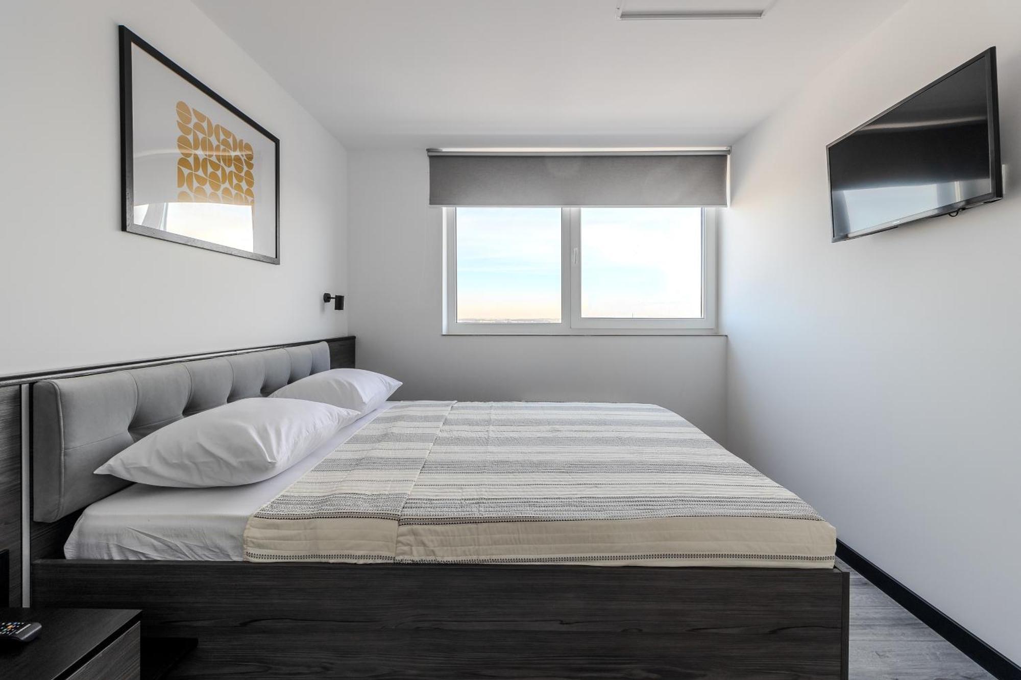 77 Views Apartments By Inshi Λβιβ Εξωτερικό φωτογραφία