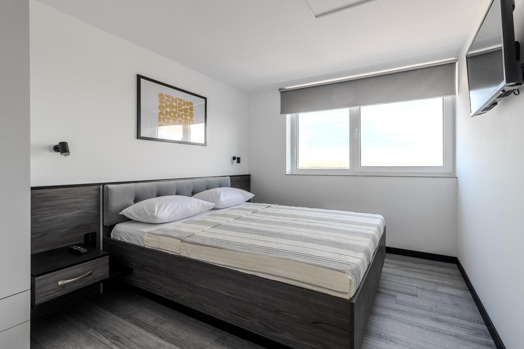 77 Views Apartments By Inshi Λβιβ Εξωτερικό φωτογραφία